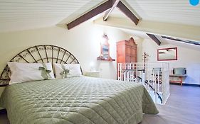Case Vacanze Borgo Marina IMPERIA